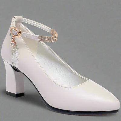 Zymara | Pumps made from premium patent leather for your office style