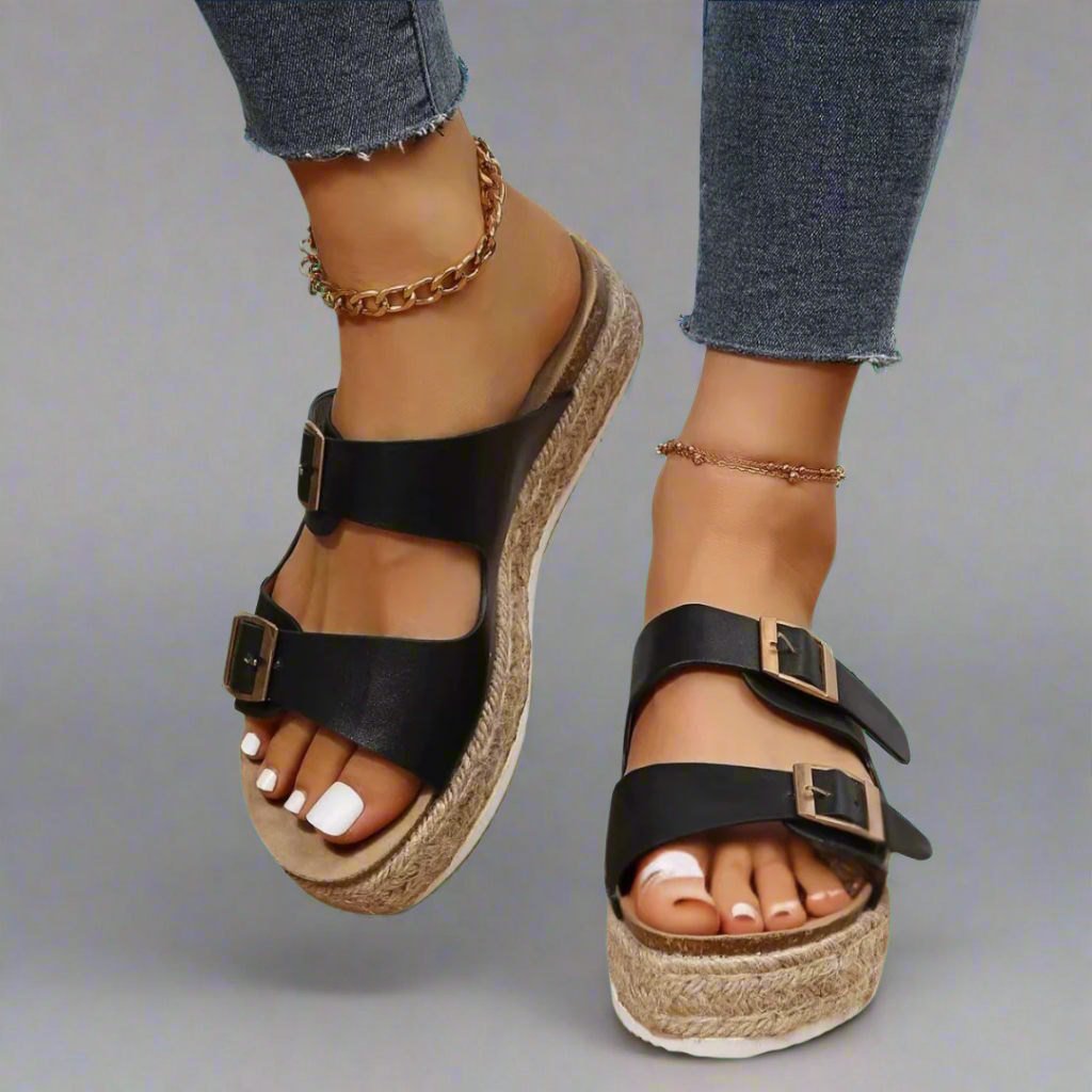 Elfriede | Sandals made from shiny premium leather