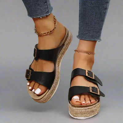 Elfriede | Sandals made from shiny premium leather