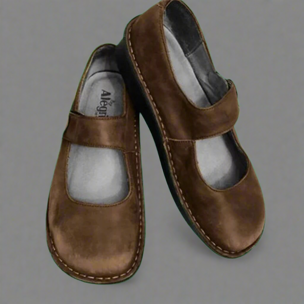 Petra | New Ladies' Flats – Comfortable and Elegant