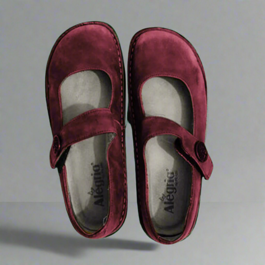 Petra | New Ladies' Flats – Comfortable and Elegant