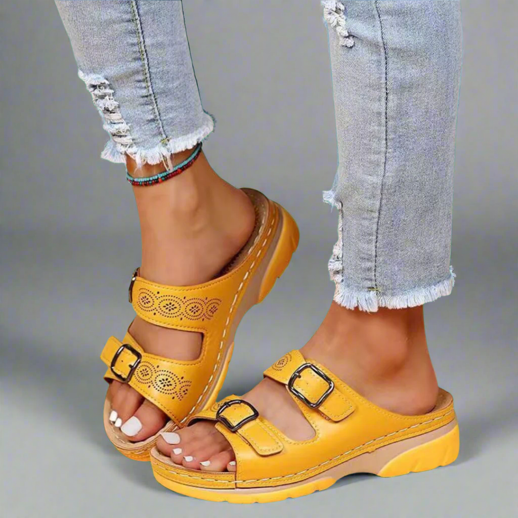 Dorothee | Wedge Sandals with Double Straps – Comfortable and Stylish
