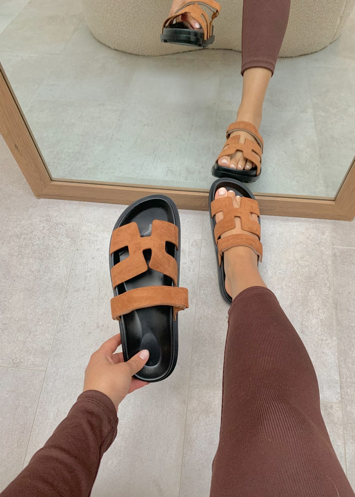 Zora™ | Slides