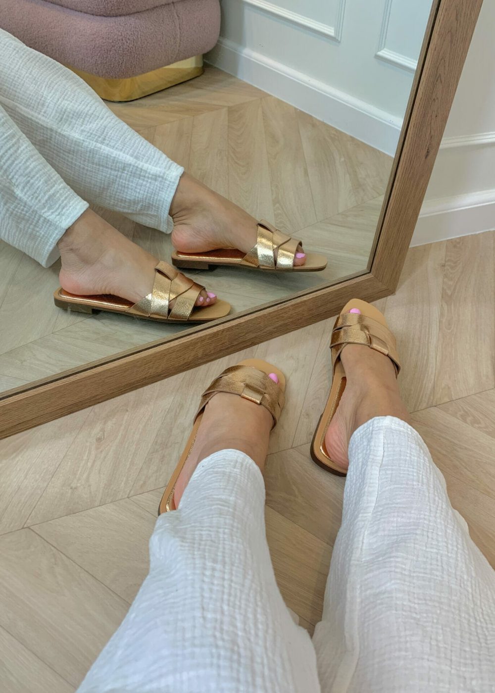 Tara™ | Metallic Slippers in Champagne