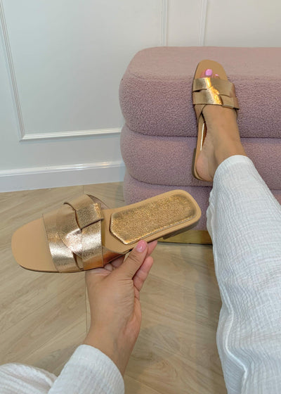 Tara™ | Metallic Slippers in Champagne