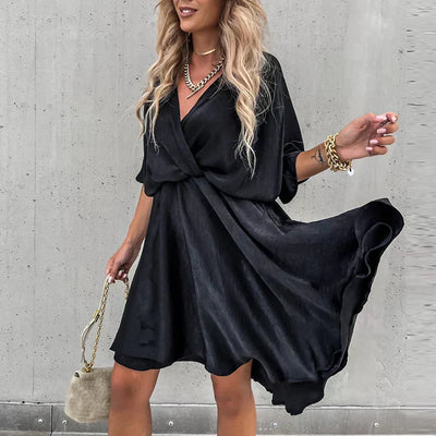 Daisy - Chic Flowing Dress