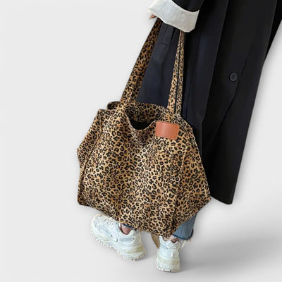 Corbinian - Elegant Leopard Print Canvas Shoulder Bag